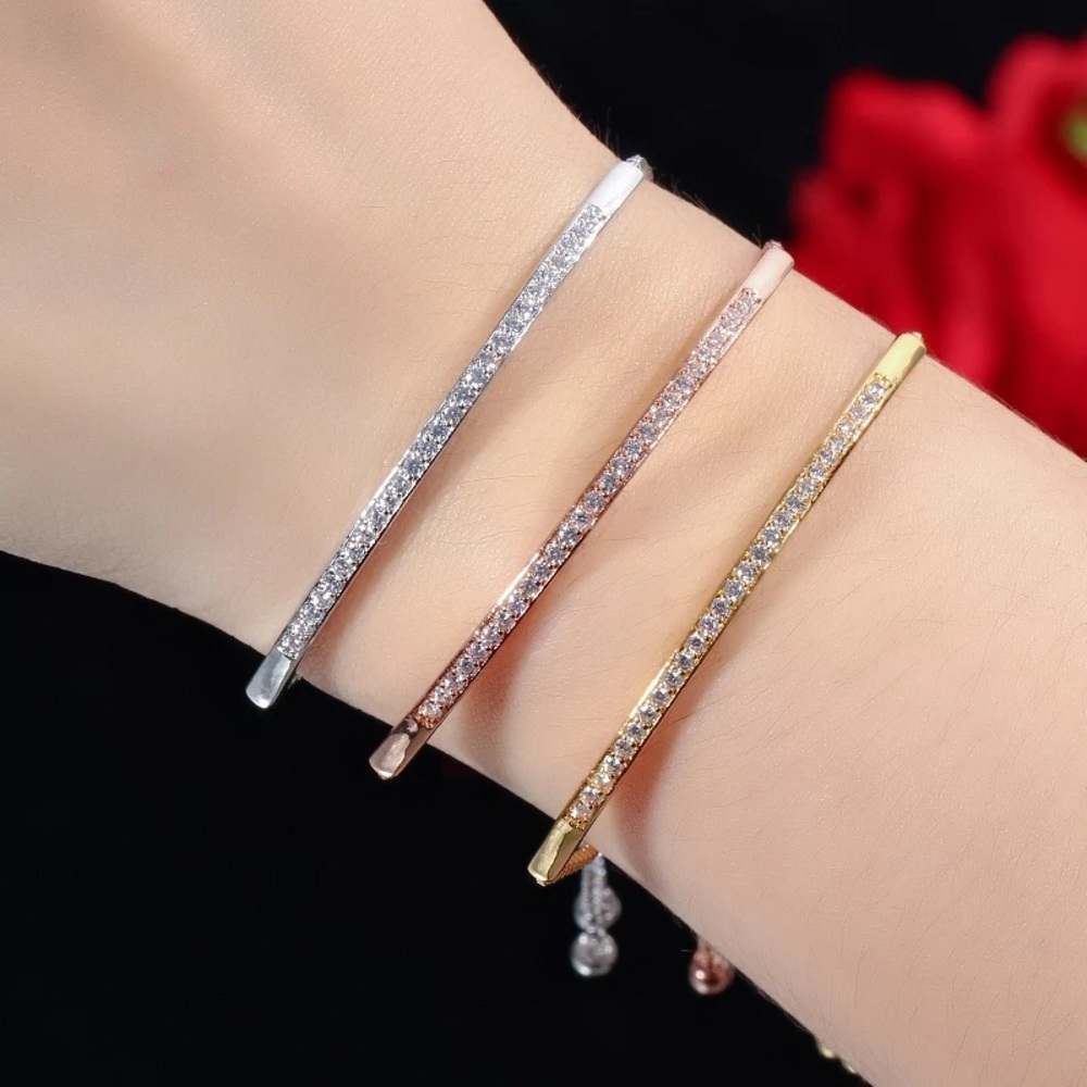 Price 1pcs $18If you want 3pcs $292020 Adjust - Picture 3 of 3